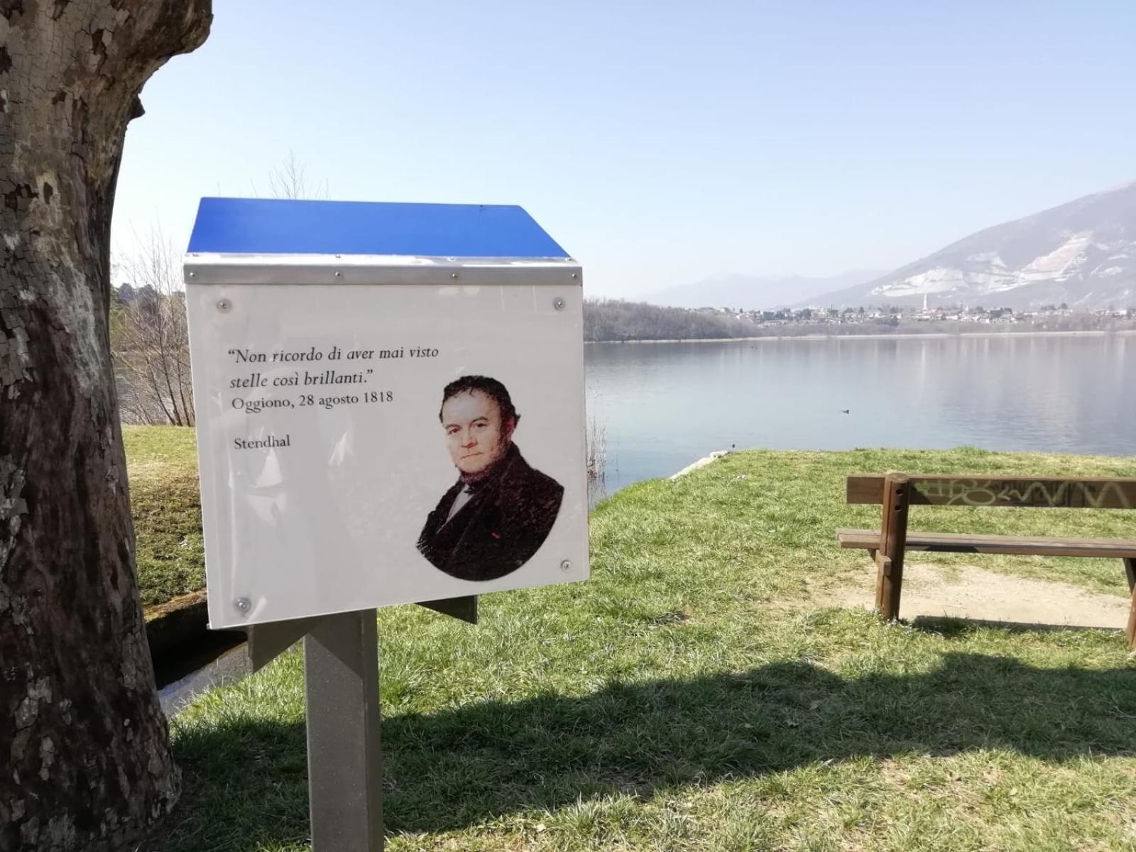 La Poesia Del Lago Oggiono ภายนอก รูปภาพ